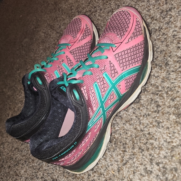 Asics Gel-Cumulus 17 - Picture 3 of 12